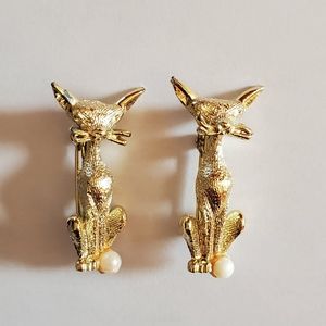 Pair Vintage Gold Tone Cat Pins Brooches